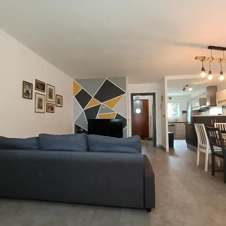 Ferienhaus Maison Avec Jardin Proche Parc Floral De Nantes Nantes